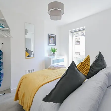 The Monopoly Breeze House - Your Dream Getaway With Wet Room In The Heart Of Brighton Exterior photo