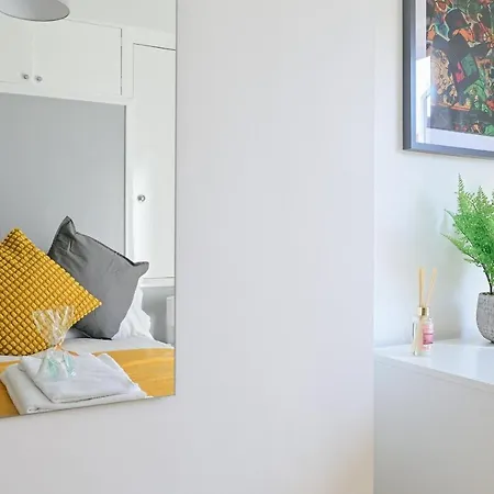 The Monopoly Breeze House - Your Dream Getaway With Wet Room In The Heart Of Brighton Exterior photo