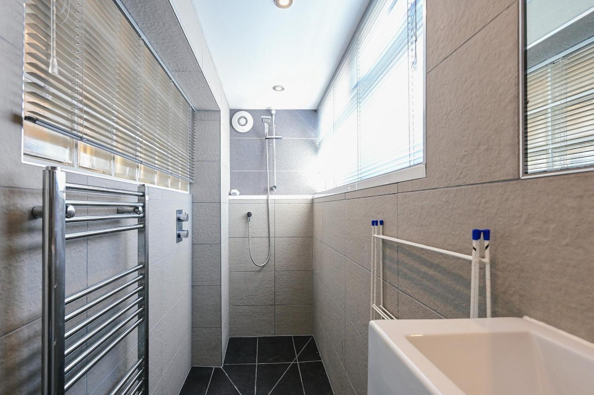 Holiday home The Monopoly Breeze House - Your Dream Getaway With Wet In The Heart Of